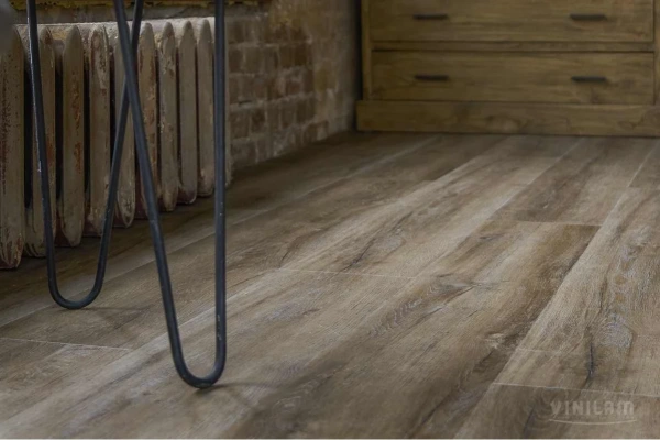 Кварцвиниловый ламинат CERAMO VINILAM NEW CORK 8895-EIR Дуб Биль 8 mm